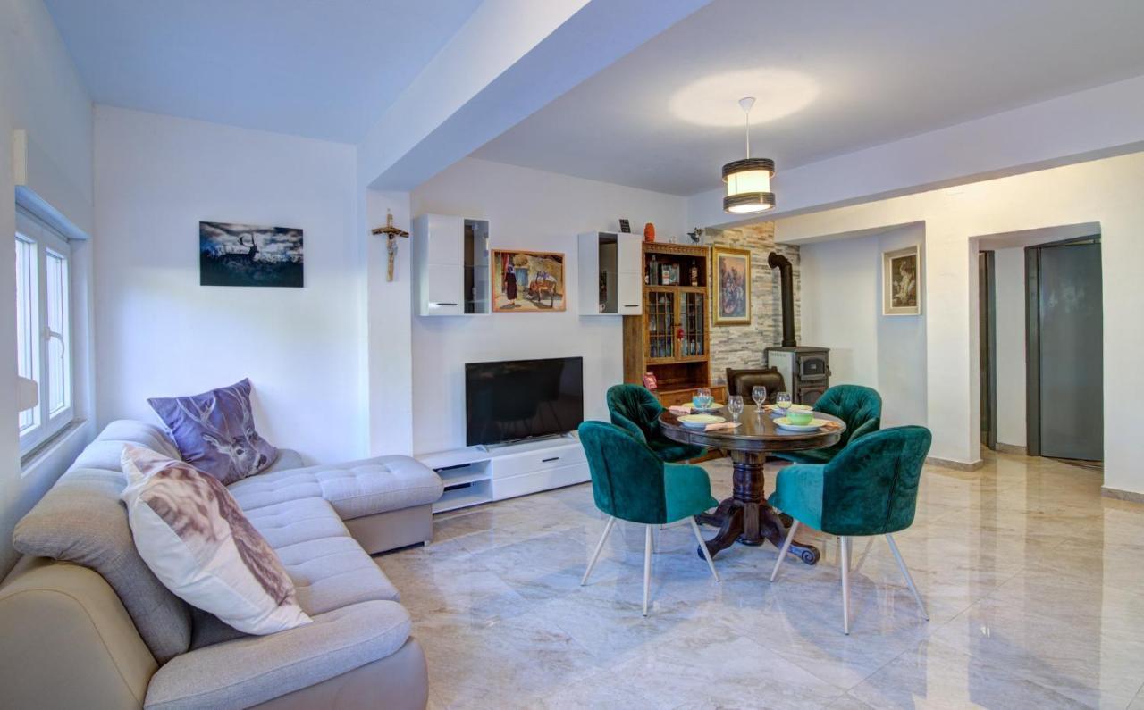 House Of Velebit Adria Apartment Senj  Luaran gambar