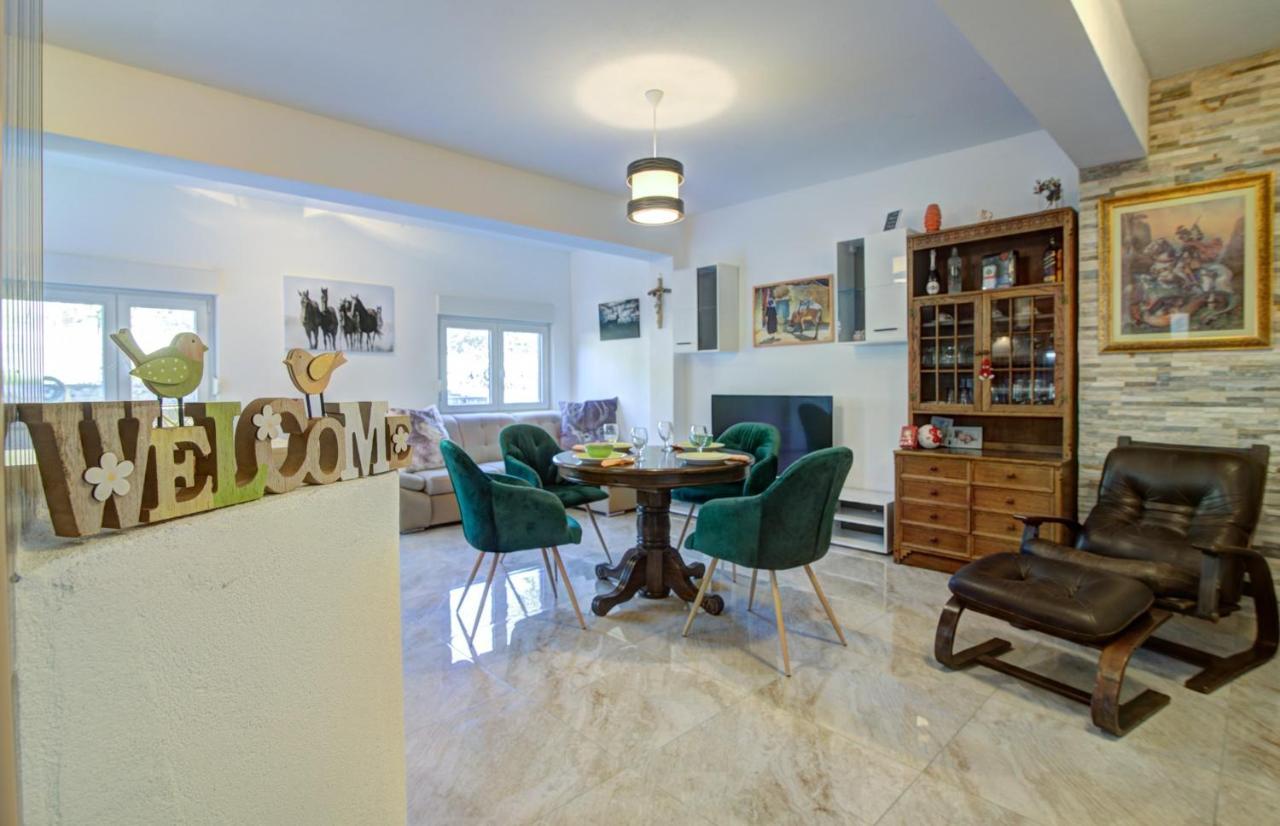 House Of Velebit Adria Apartment Senj  Luaran gambar